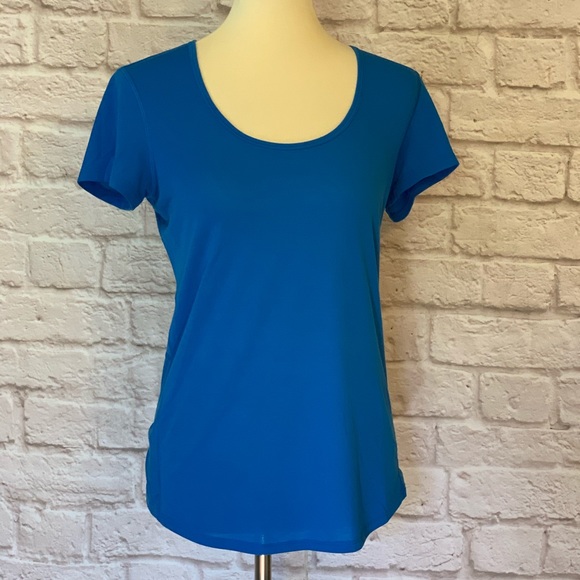 Lucy Tops - Lucy Royal blue short sleeve top size small